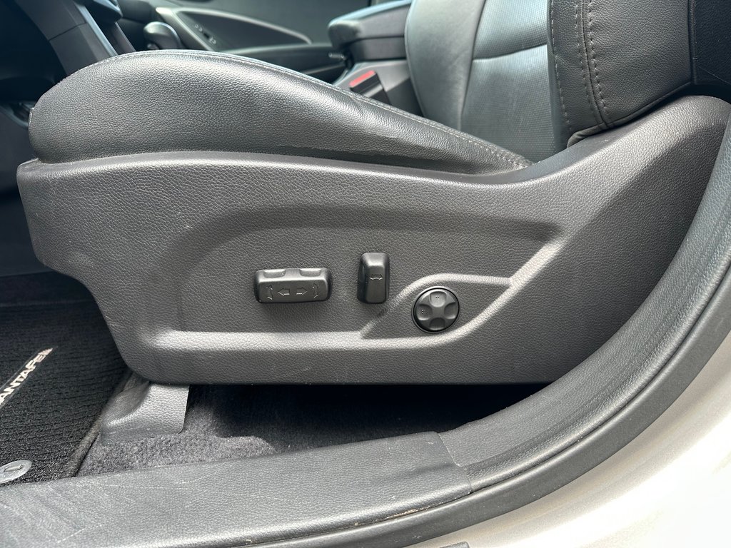 2017 Hyundai Santa Fe Sport LUXURY | SunRoof | Cam | USB | Bluetooth | Cruise in Saint John, New Brunswick - 13 - w1024h768px