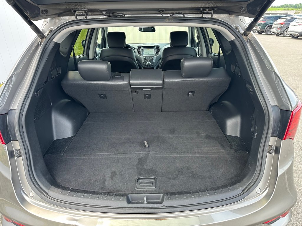 2017 Hyundai Santa Fe Sport LUXURY | SunRoof | Cam | USB | Bluetooth | Cruise in Saint John, New Brunswick - 36 - w1024h768px