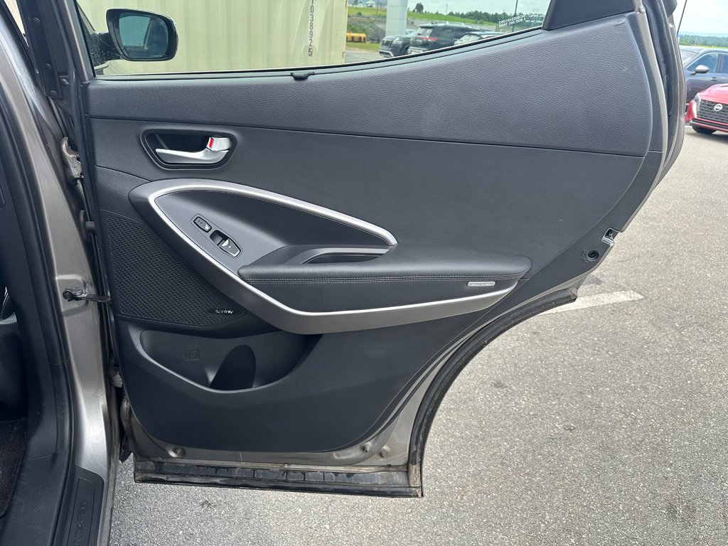 2017 Hyundai Santa Fe Sport LUXURY | SunRoof | Cam | USB | Bluetooth | Cruise in Saint John, New Brunswick - 27 - w1024h768px