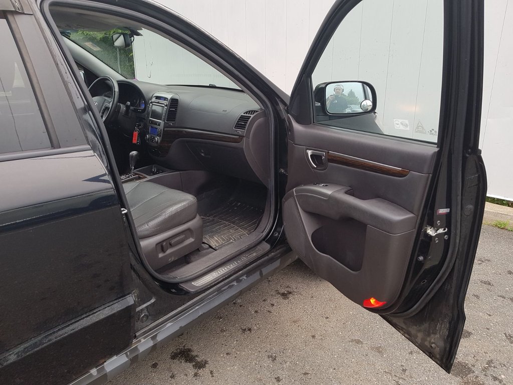 2010 Hyundai Santa Fe in Antigonish, Nova Scotia - 40 - w1024h768px