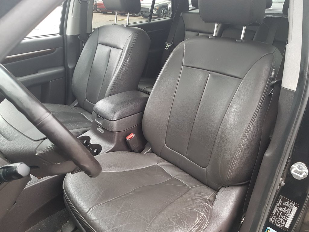 2010 Hyundai Santa Fe in Antigonish, Nova Scotia - 28 - w1024h768px