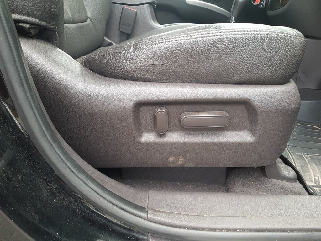 2010 Hyundai Santa Fe in Antigonish, Nova Scotia - 46 - w1024h768px