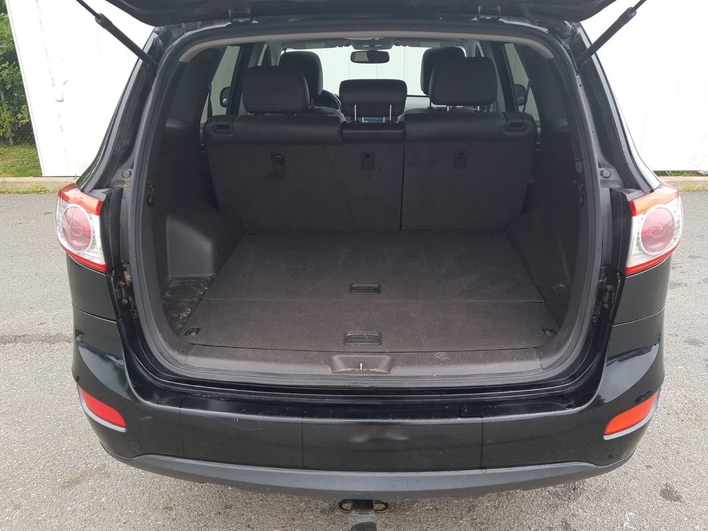 2010 Hyundai Santa Fe in Antigonish, Nova Scotia - 50 - w1024h768px