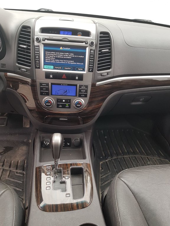 2010 Hyundai Santa Fe in Antigonish, Nova Scotia - 18 - w1024h768px