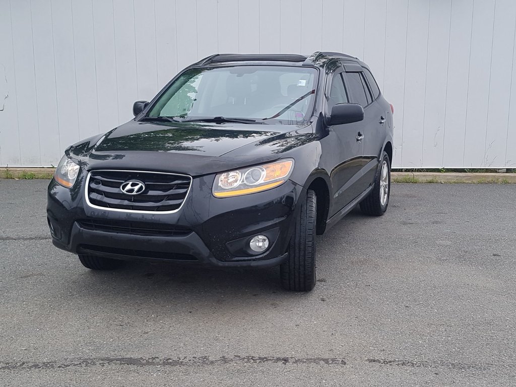 2010 Hyundai Santa Fe in Antigonish, Nova Scotia - 6 - w1024h768px