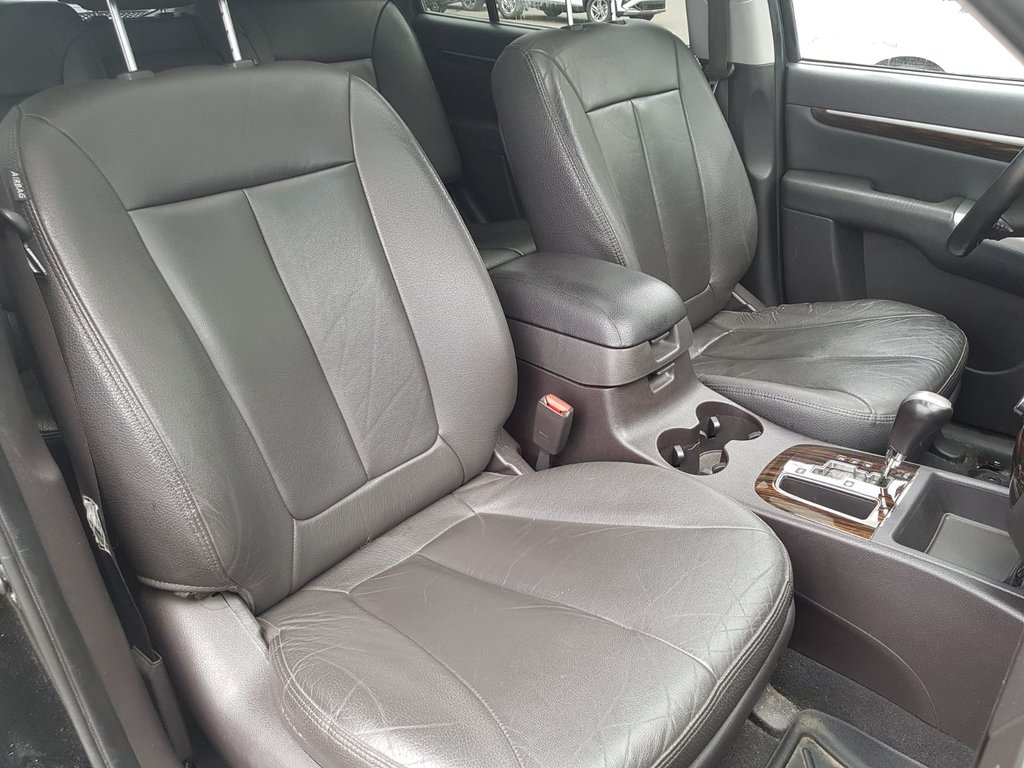 2010 Hyundai Santa Fe in Antigonish, Nova Scotia - 43 - w1024h768px