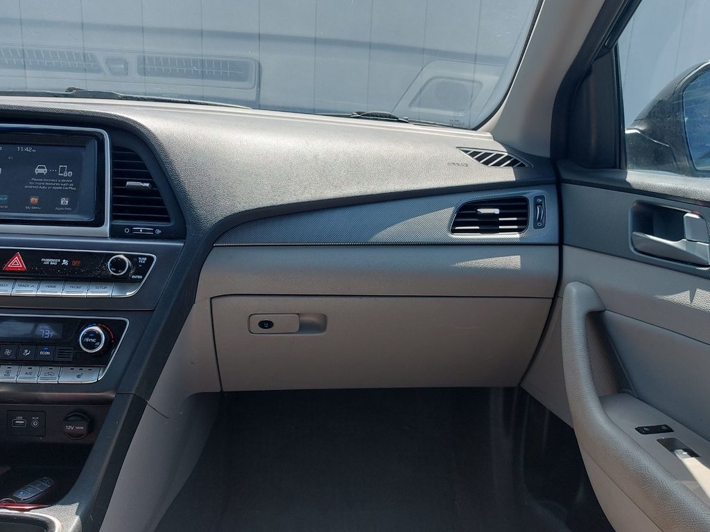 2019 Hyundai Sonata Hybrid Preferred | Cam | USB | HtdSeat | Warranty to 2027 in Saint John, New Brunswick - 48 - w1024h768px