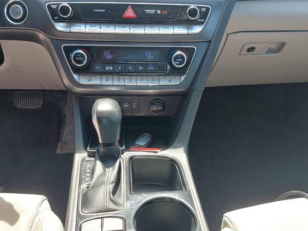 2019 Hyundai Sonata Hybrid Preferred | Cam | USB | HtdSeat | Warranty to 2027 in Saint John, New Brunswick - 20 - w1024h768px