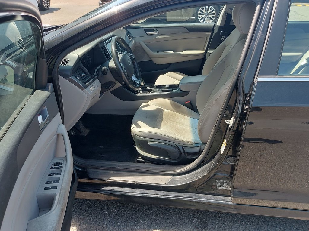 2019 Hyundai Sonata Hybrid Preferred | Cam | USB | HtdSeat | Warranty to 2027 in Saint John, New Brunswick - 23 - w1024h768px