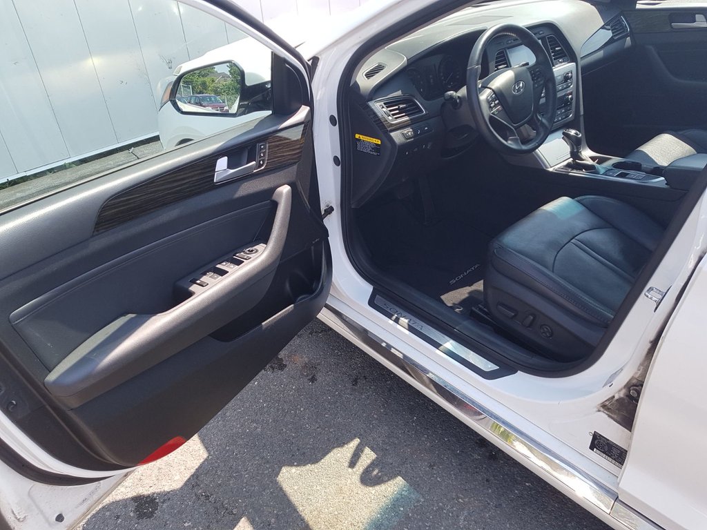 2016 Hyundai Sonata 2.4L Limited | Leather | HtdSeats | Roof | Keyless in Saint John, New Brunswick - 27 - w1024h768px