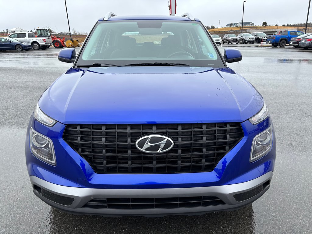 2022 Hyundai Venue Trend | SunRoof | Cam | USB | Warranty to 2027 in Saint John, New Brunswick - 2 - w1024h768px