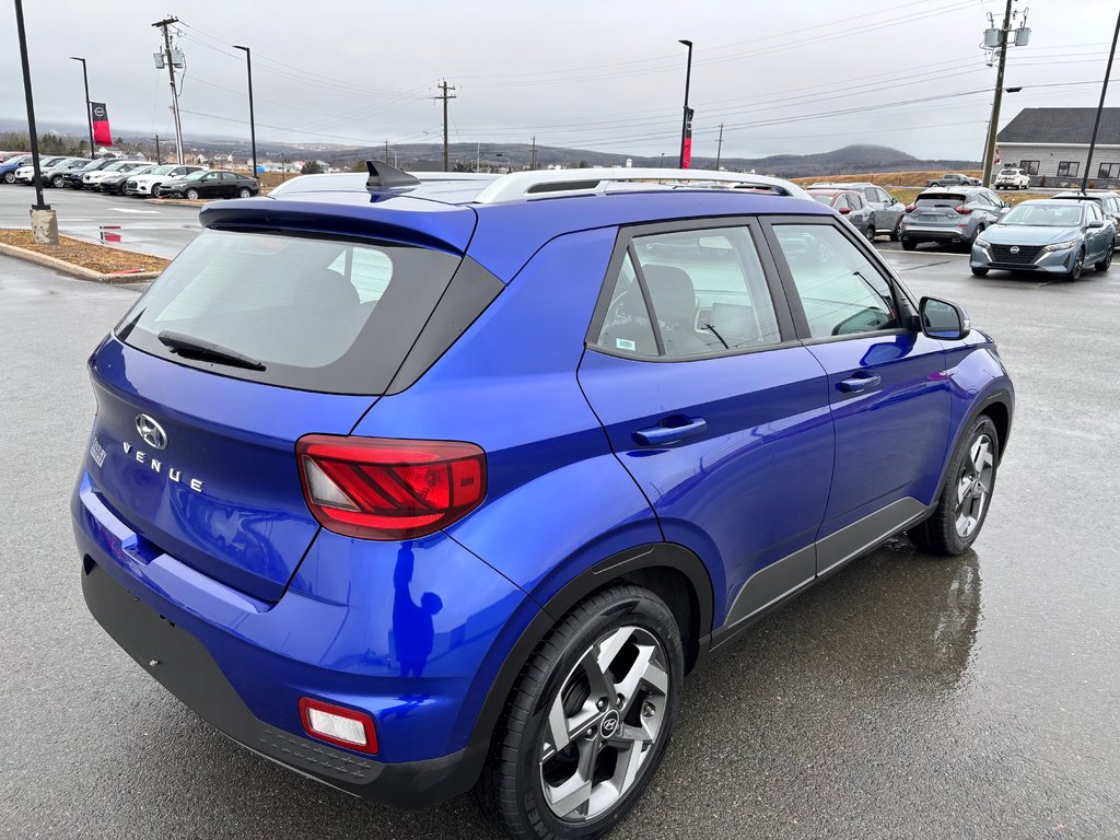 2022 Hyundai Venue Trend | SunRoof | Cam | USB | Warranty to 2027 in Saint John, New Brunswick - 7 - w1024h768px