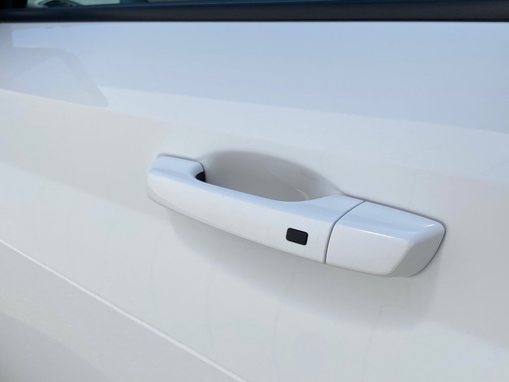 Hyundai Venue Preferred | Cam | USB | HtdSeat | Warranty to 2028 2023 à Saint John, Nouveau-Brunswick - 10 - w1024h768px