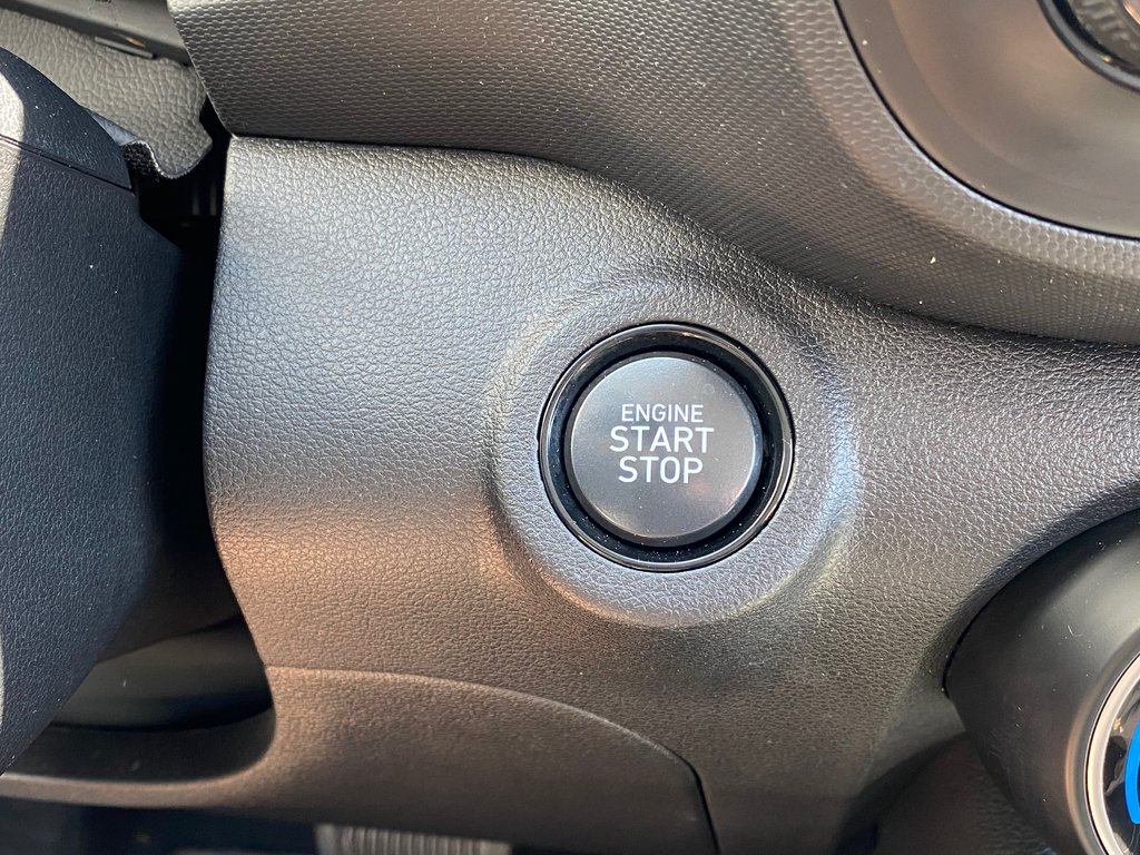 Hyundai Venue Preferred | Cam | USB | HtdSeat | Warranty to 2028 2023 à Saint John, Nouveau-Brunswick - 21 - w1024h768px