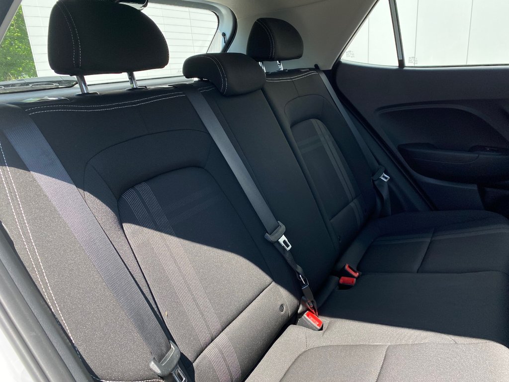 Hyundai Venue Preferred | Cam | USB | HtdSeat | Warranty to 2028 2023 à Saint John, Nouveau-Brunswick - 32 - w1024h768px