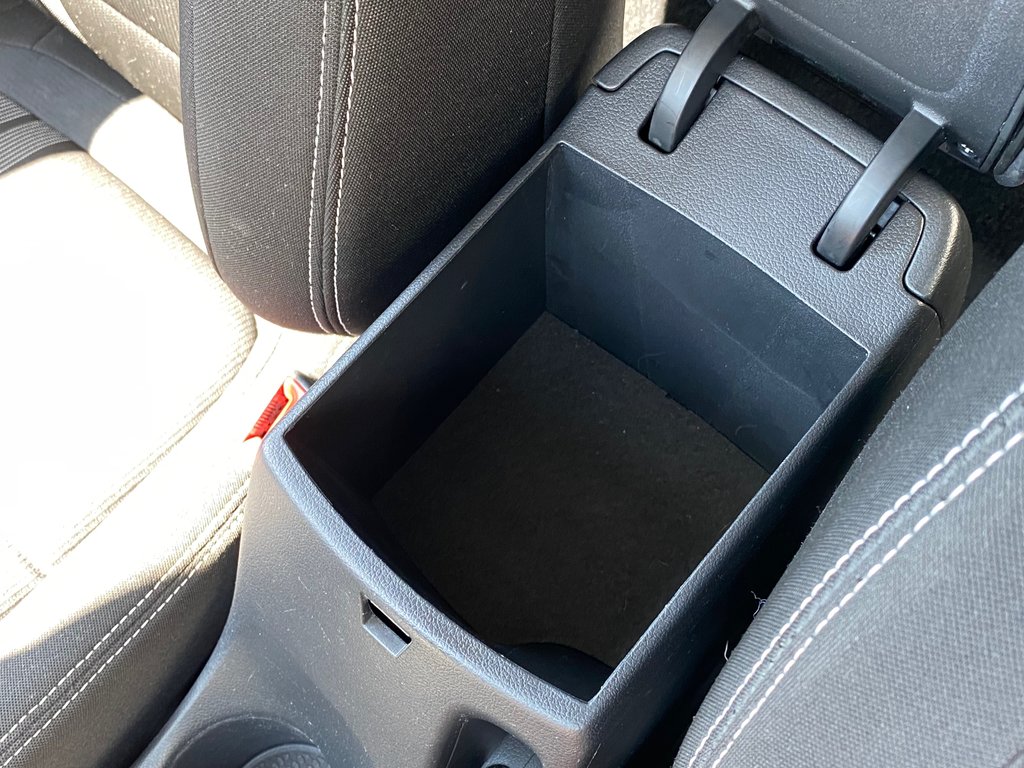 Hyundai Venue Preferred | Cam | USB | HtdSeat | Warranty to 2028 2023 à Saint John, Nouveau-Brunswick - 26 - w1024h768px