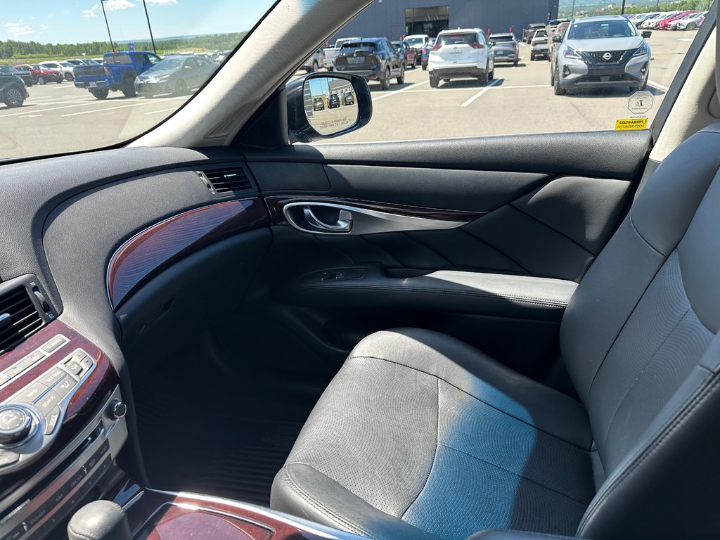 Infiniti Q70 Premium | Leather | MoonRoof | Nav | Cam | USB 2017 à Saint John, Nouveau-Brunswick - 27 - w1024h768px