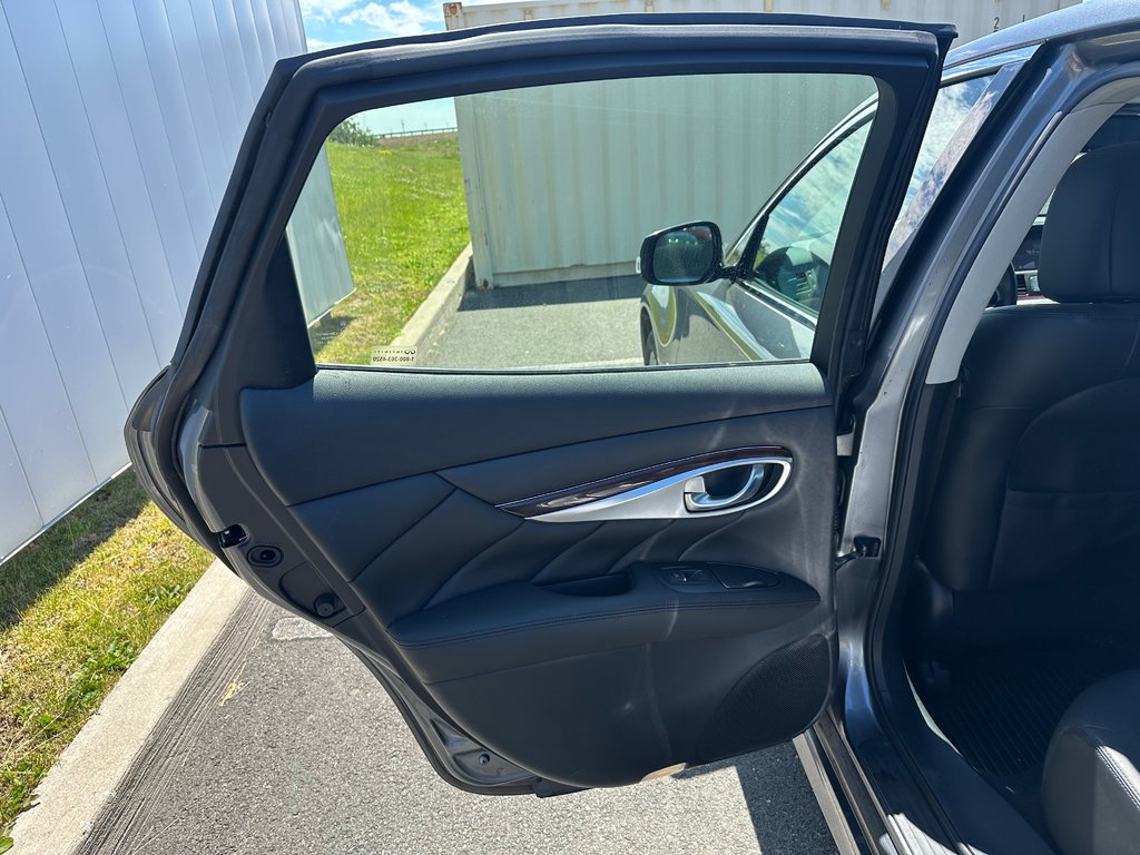 Infiniti Q70 Premium | Leather | MoonRoof | Nav | Cam | USB 2017 à Saint John, Nouveau-Brunswick - 35 - w1024h768px