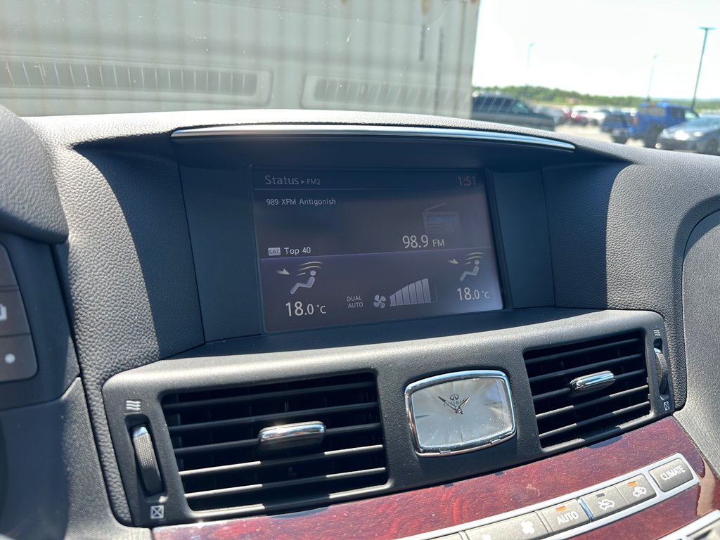 Infiniti Q70 Premium | Leather | MoonRoof | Nav | Cam | USB 2017 à Saint John, Nouveau-Brunswick - 23 - w1024h768px