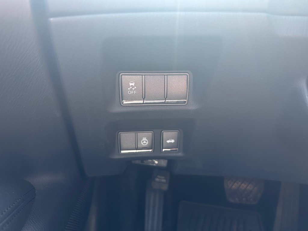 Infiniti Q70 Premium | Leather | MoonRoof | Nav | Cam | USB 2017 à Saint John, Nouveau-Brunswick - 16 - w1024h768px