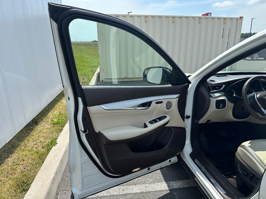 2021 Infiniti QX50 in Antigonish, Nova Scotia - 12 - w1024h768px