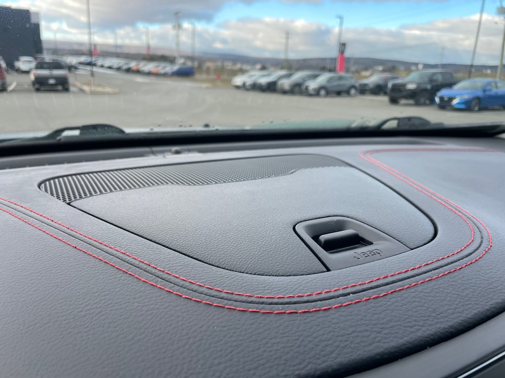 2019  Cherokee L Plus | Leather | SunRoof | Nav | Cam | HtdWheel in Saint John, New Brunswick - 43 - w1024h768px