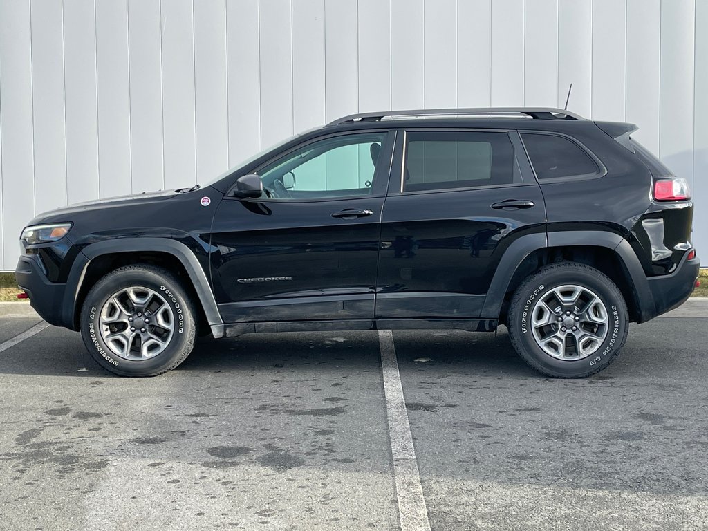 2019  Cherokee L Plus | Leather | SunRoof | Nav | Cam | HtdWheel in Saint John, New Brunswick - 4 - w1024h768px