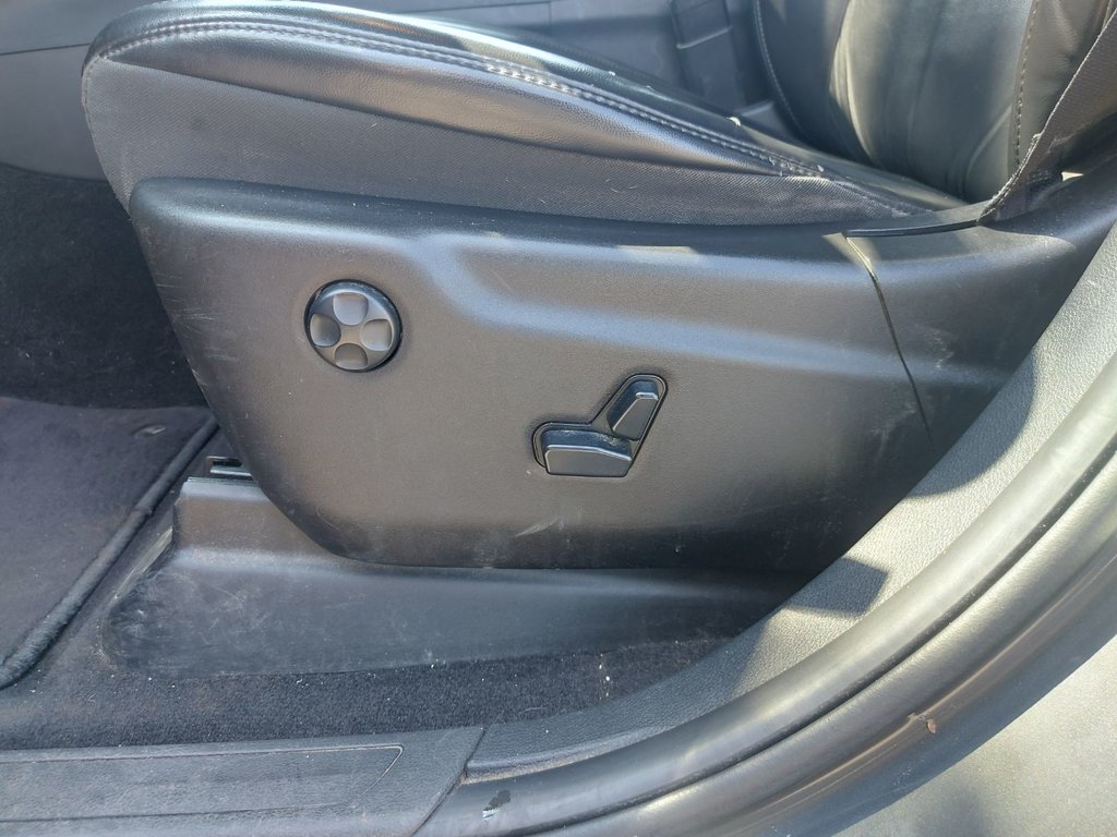 2011 Jeep Grand Cherokee Laredo | Leather | Roof | Keyless | Bluetooth in Saint John, New Brunswick - 37 - w1024h768px