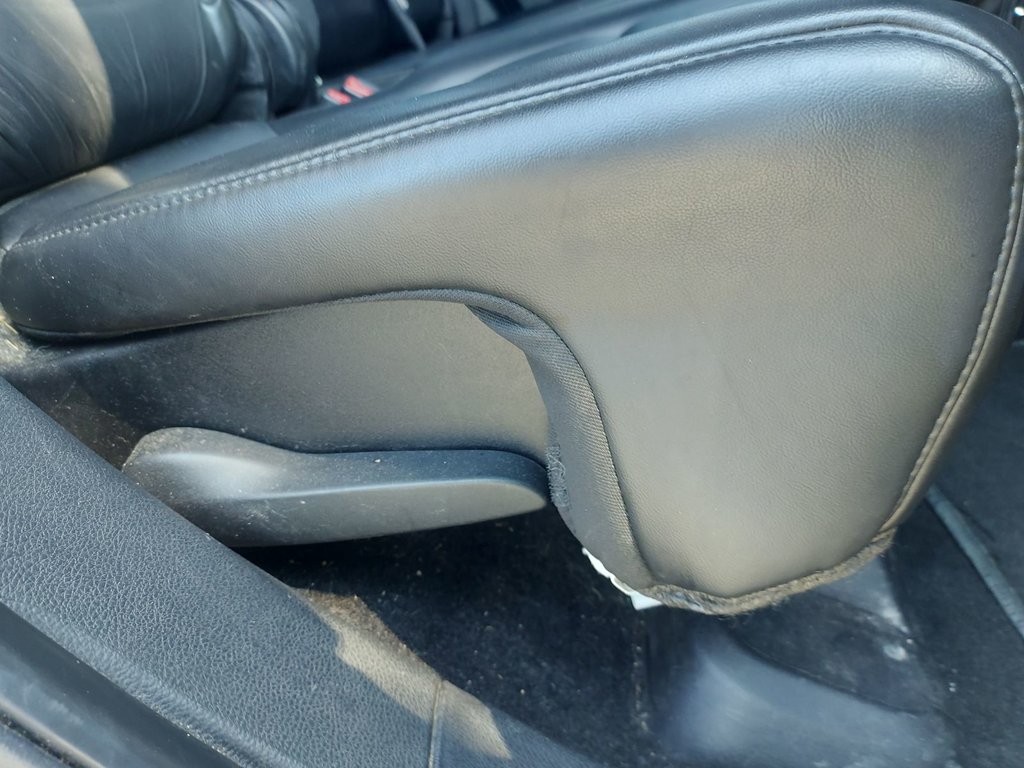 2011 Jeep Grand Cherokee Laredo | Leather | Roof | Keyless | Bluetooth in Saint John, New Brunswick - 51 - w1024h768px