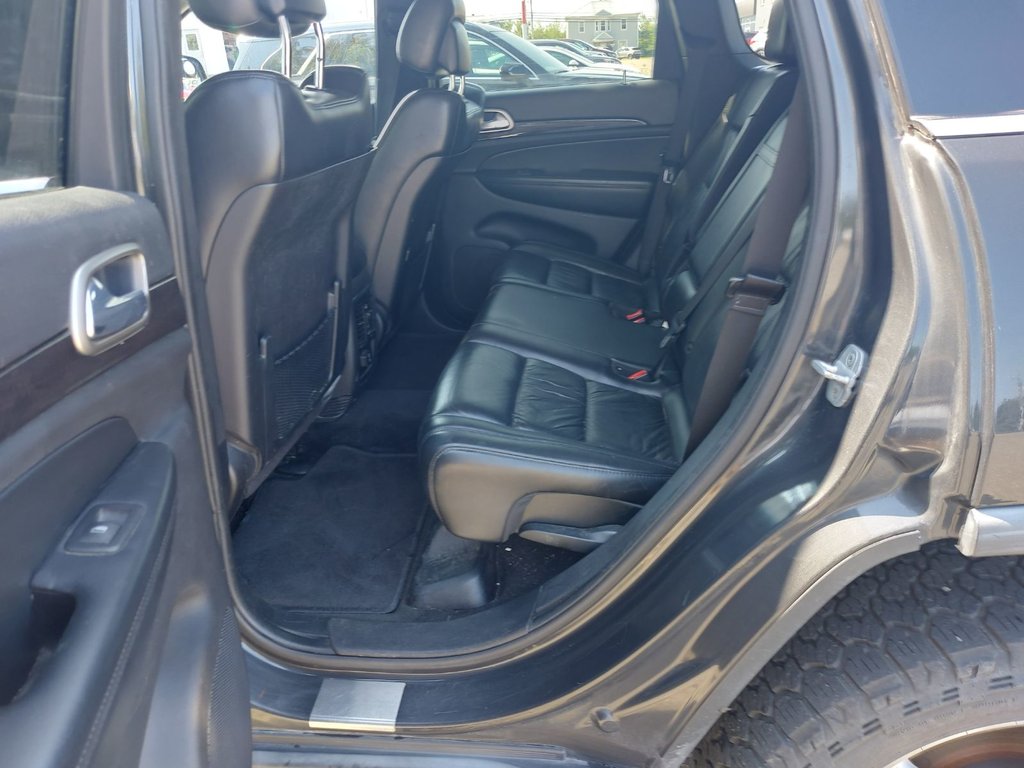 2011 Jeep Grand Cherokee Laredo | Leather | Roof | Keyless | Bluetooth in Saint John, New Brunswick - 39 - w1024h768px