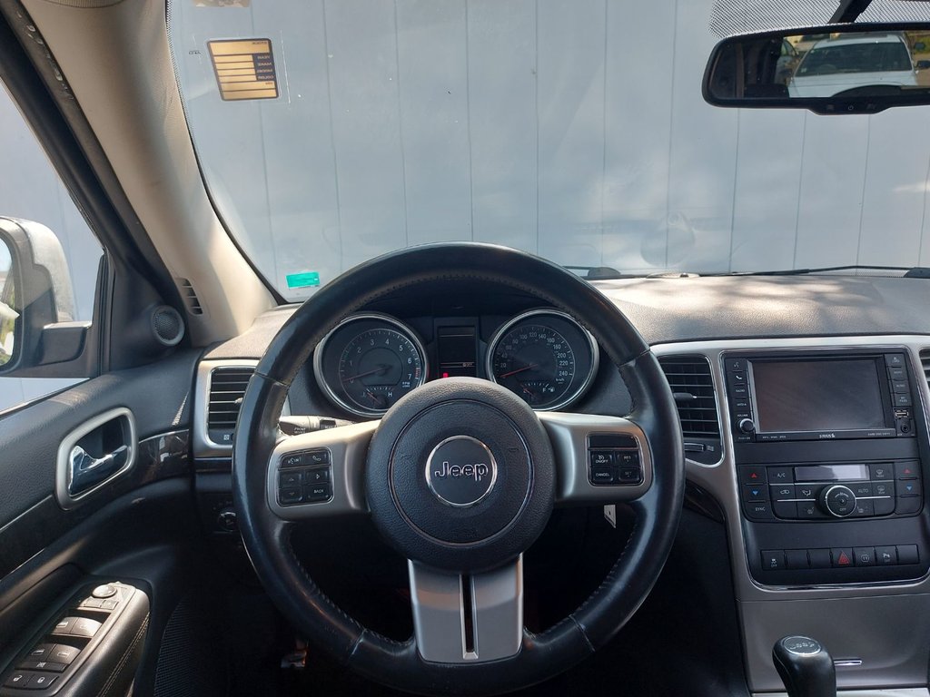 2011 Jeep Grand Cherokee Laredo | Leather | Roof | Keyless | Bluetooth in Saint John, New Brunswick - 60 - w1024h768px