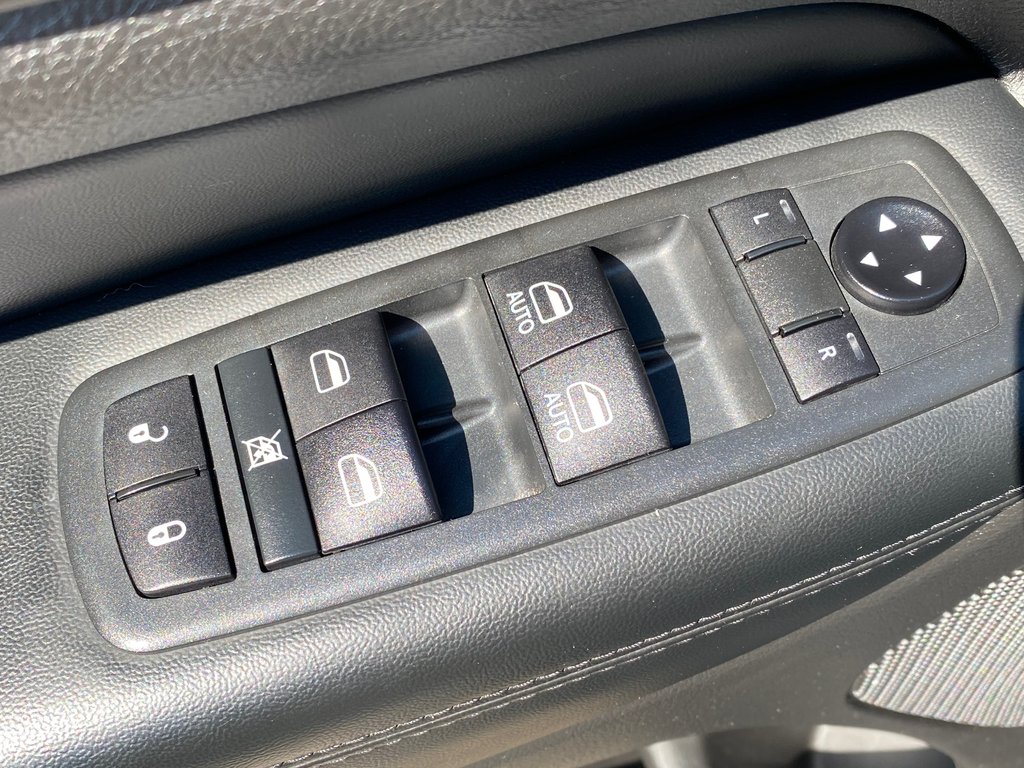 2020 Jeep Grand Cherokee Altitude | Leather | Cam | USB | Adp.Cruise in Saint John, New Brunswick - 13 - w1024h768px