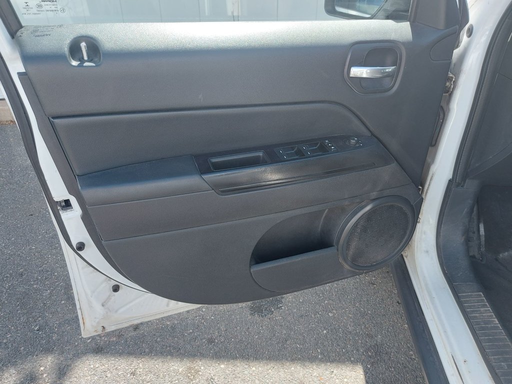 2015 Jeep Patriot in Antigonish, Nova Scotia - 20 - w1024h768px