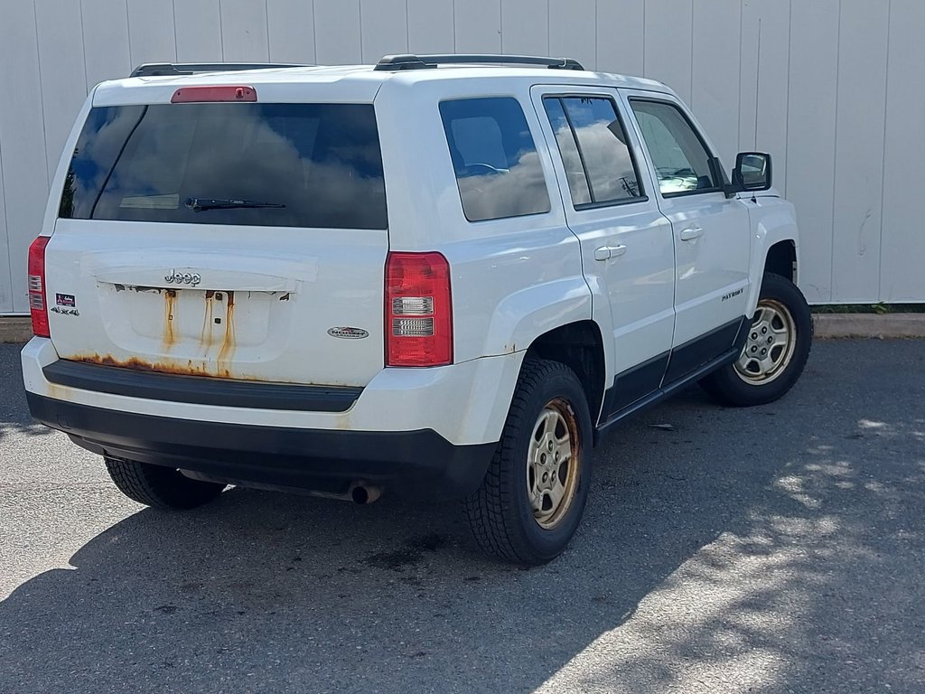 2015 Jeep Patriot in Antigonish, Nova Scotia - 3 - w1024h768px