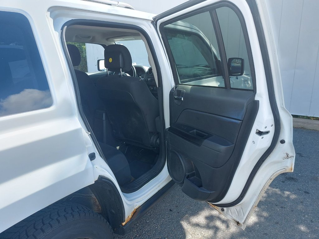 2015 Jeep Patriot in Antigonish, Nova Scotia - 40 - w1024h768px