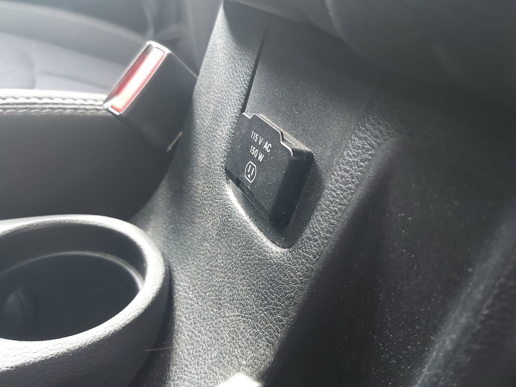 2013 Jeep Wrangler Unlimited in Antigonish, Nova Scotia - 33 - w1024h768px