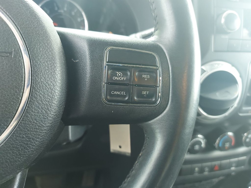 2013 Jeep Wrangler Unlimited in Antigonish, Nova Scotia - 13 - w1024h768px