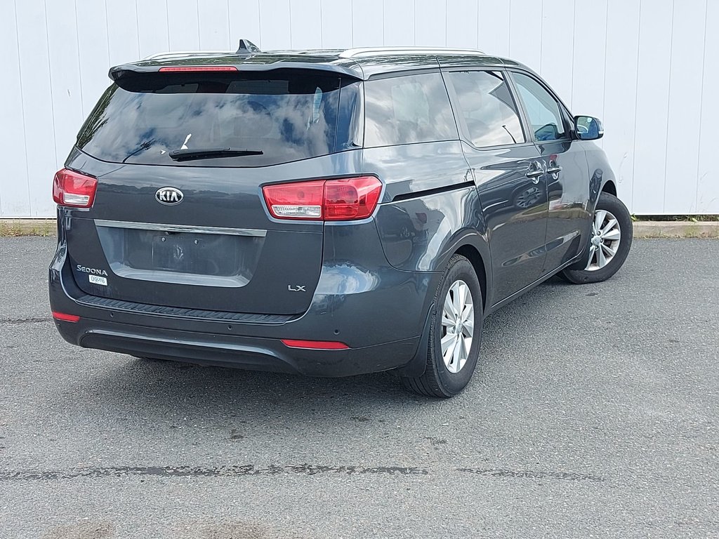 2017 Kia Sedona LX | HtdSeats | Cam | Bluetooth | Aux | USB in Saint John, New Brunswick - 3 - w1024h768px