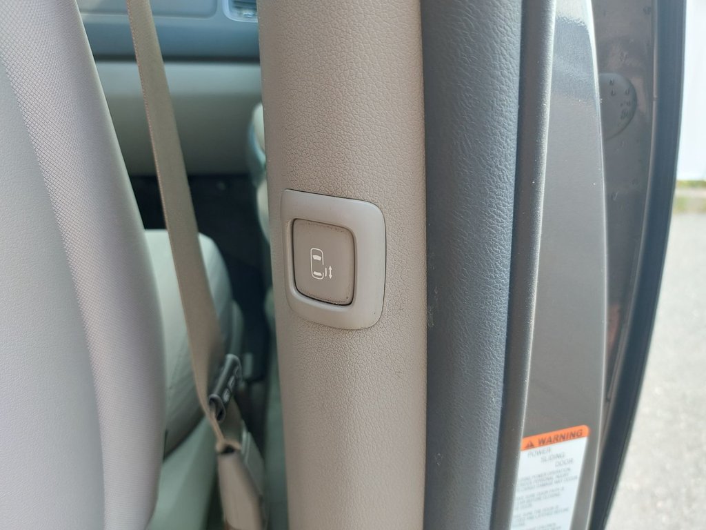 2017 Kia Sedona LX | HtdSeats | Cam | Bluetooth | Aux | USB in Saint John, New Brunswick - 42 - w1024h768px