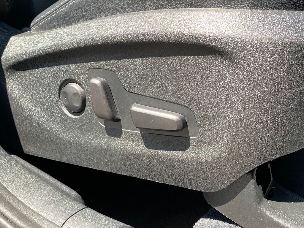 2020 Kia Sorento EX V6 | Leather | SunRoof | Cam | USB | Keyless in Saint John, New Brunswick - 33 - w1024h768px
