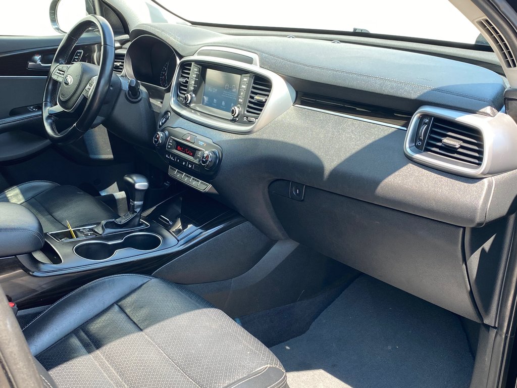 2020 Kia Sorento EX V6 | Leather | SunRoof | Cam | USB | Keyless in Saint John, New Brunswick - 32 - w1024h768px