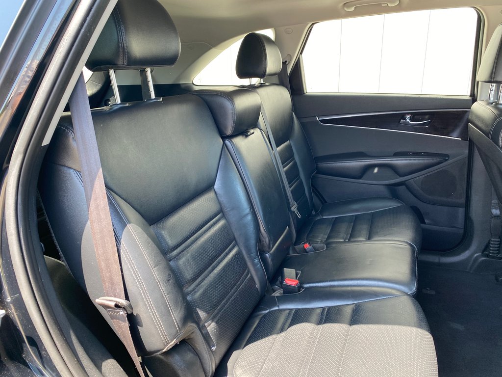 2020 Kia Sorento EX V6 | Leather | SunRoof | Cam | USB | Keyless in Saint John, New Brunswick - 36 - w1024h768px