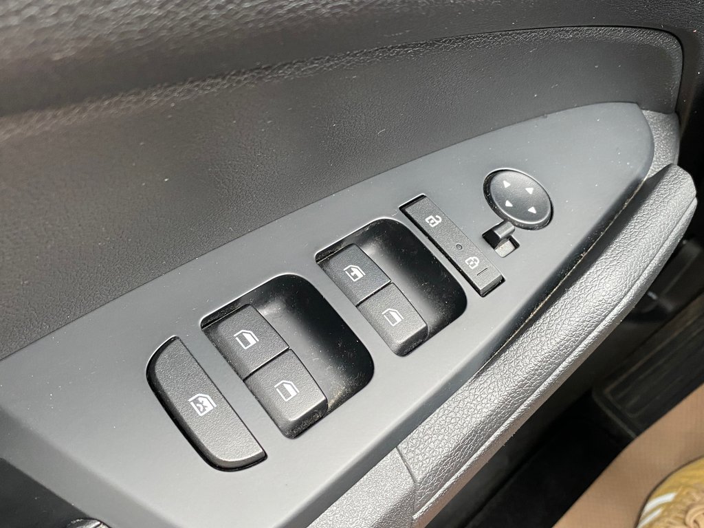 2024 Kia Sportage LX | Cam | USB | LaneAssist | Warranty to 2029 in Saint John, New Brunswick - 14 - w1024h768px