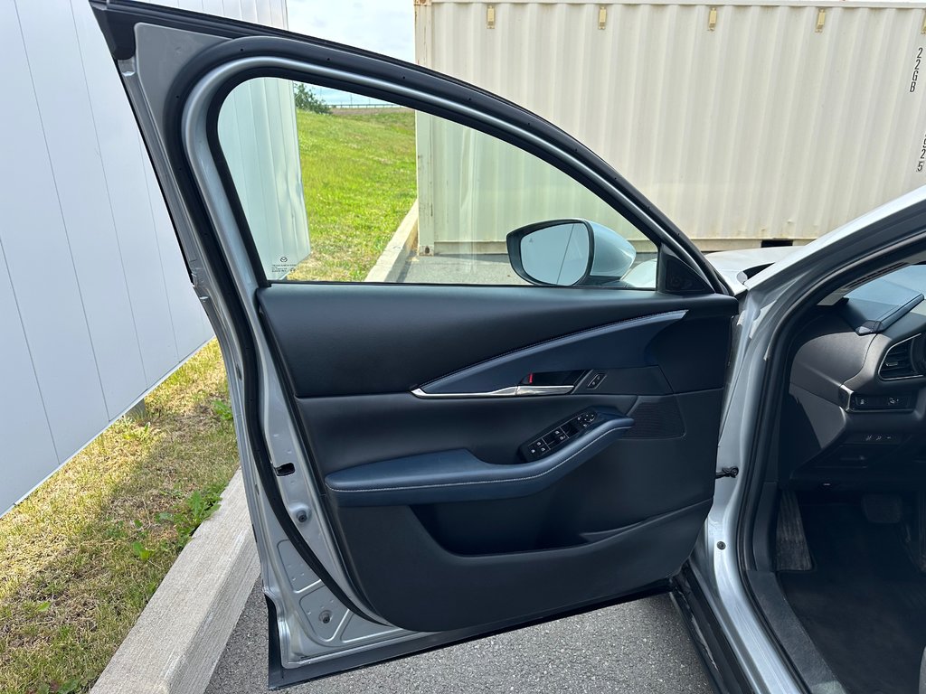 2021 Mazda CX-30 in Antigonish, Nova Scotia - 10 - w1024h768px