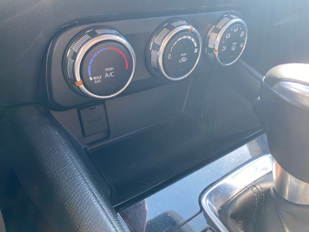 2017 Mazda CX-5 BASE | Cam | USB | Bluetooth | TPMS in Saint John, New Brunswick - 24 - w1024h768px