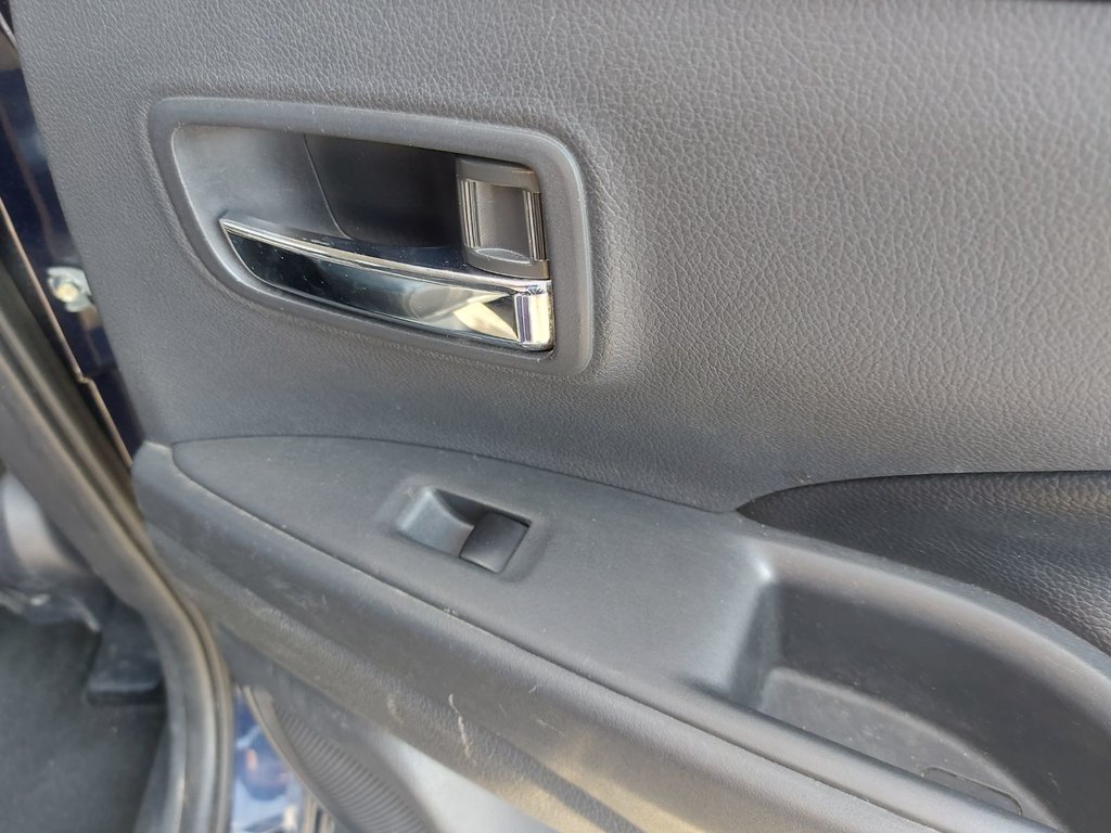 2014 Mitsubishi Outlander in Antigonish, Nova Scotia - 45 - w1024h768px