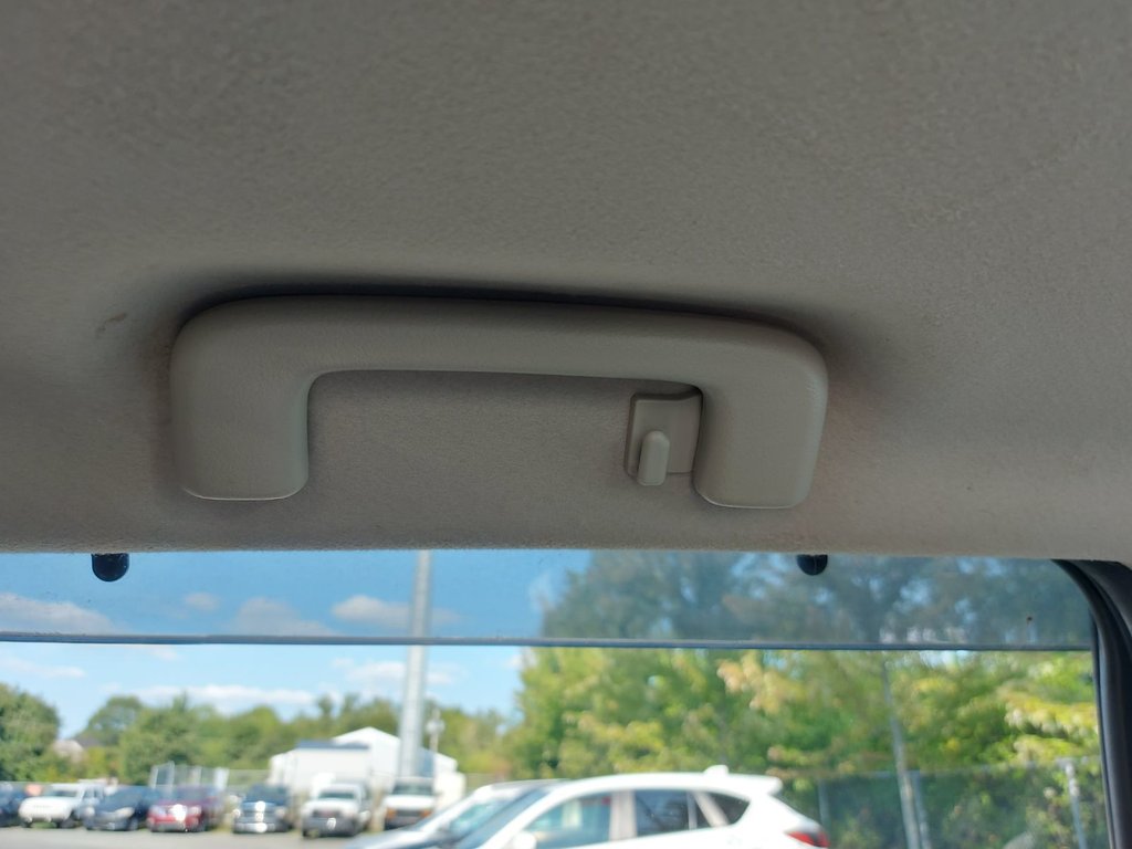 2014 Mitsubishi Outlander in Antigonish, Nova Scotia - 61 - w1024h768px