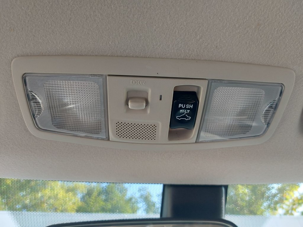 2014 Mitsubishi Outlander in Antigonish, Nova Scotia - 23 - w1024h768px