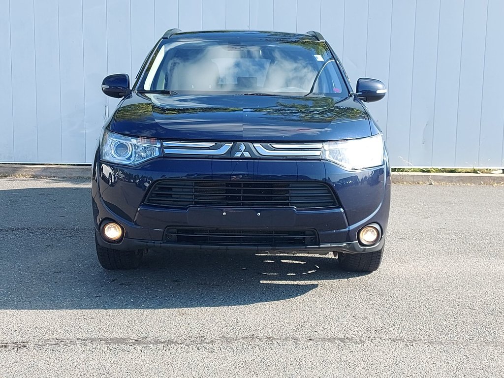 2014 Mitsubishi Outlander in Antigonish, Nova Scotia - 9 - w1024h768px