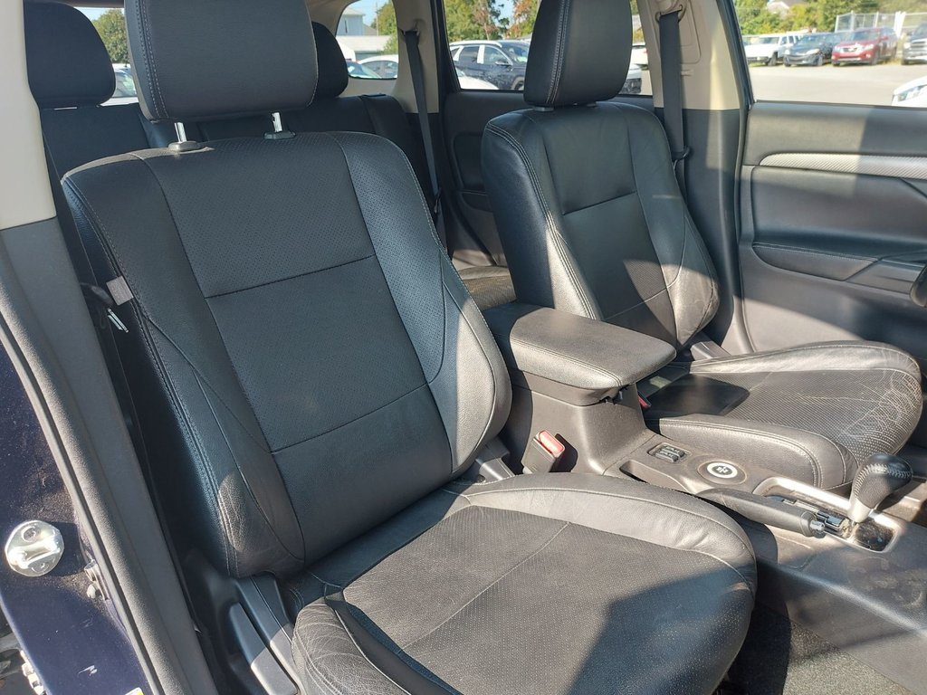 2014 Mitsubishi Outlander in Antigonish, Nova Scotia - 50 - w1024h768px